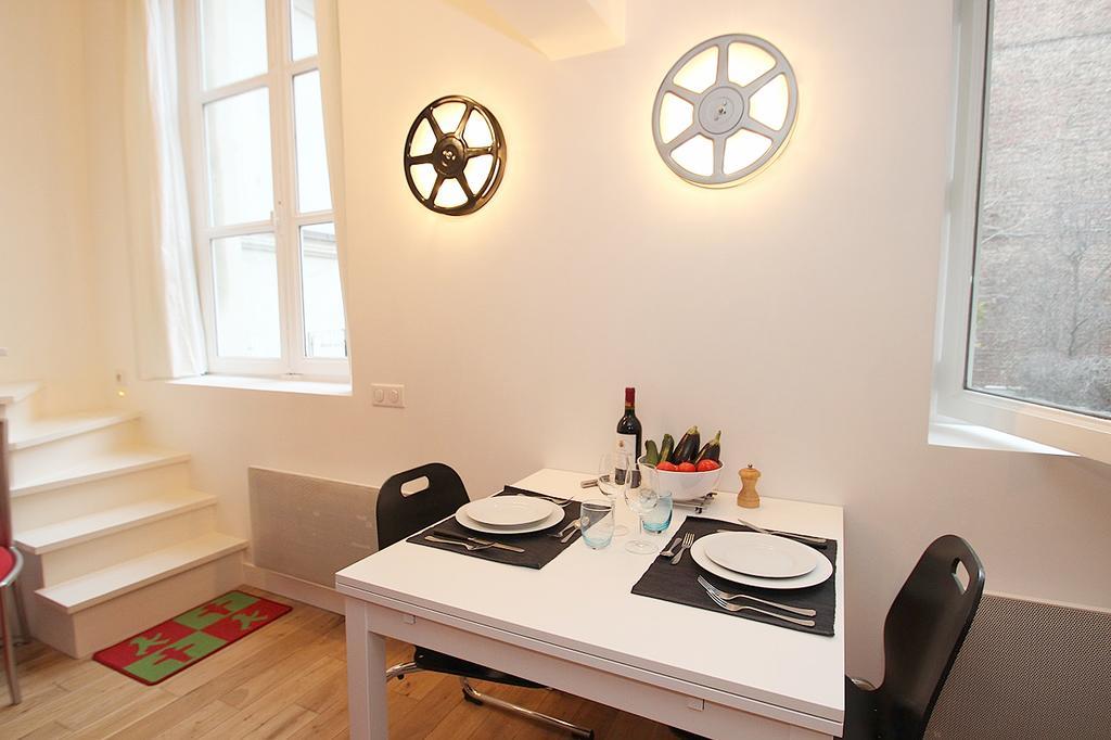 Appartement Canal Saint Martin, Rue Des Vinaigriers *